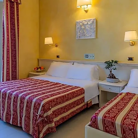 Hotel Executive La Fiorita 4*