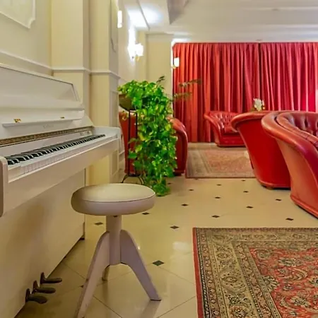 Executive La Fiorita Hotel