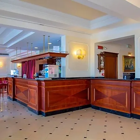 Hotel Executive La Fiorita
