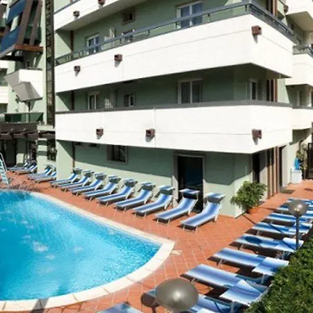 Executive La Fiorita 4* רימיני