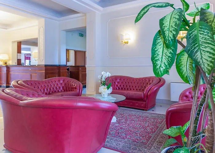 Executive La Fiorita 호텔 4*