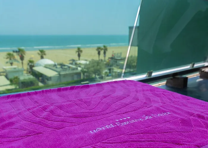 Executive La Fiorita 4* רימיני